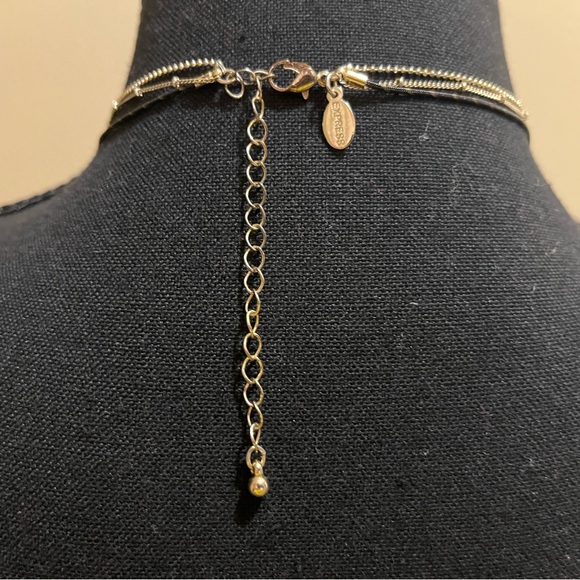 Express Necklace - 3 Row Multi Chain Pendant Necklace - Gold & Black - Picture 3 of 8